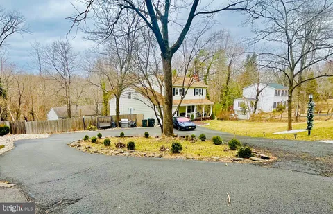 46 Montague Avenue, Ewing, NJ MLS: NJME2055314