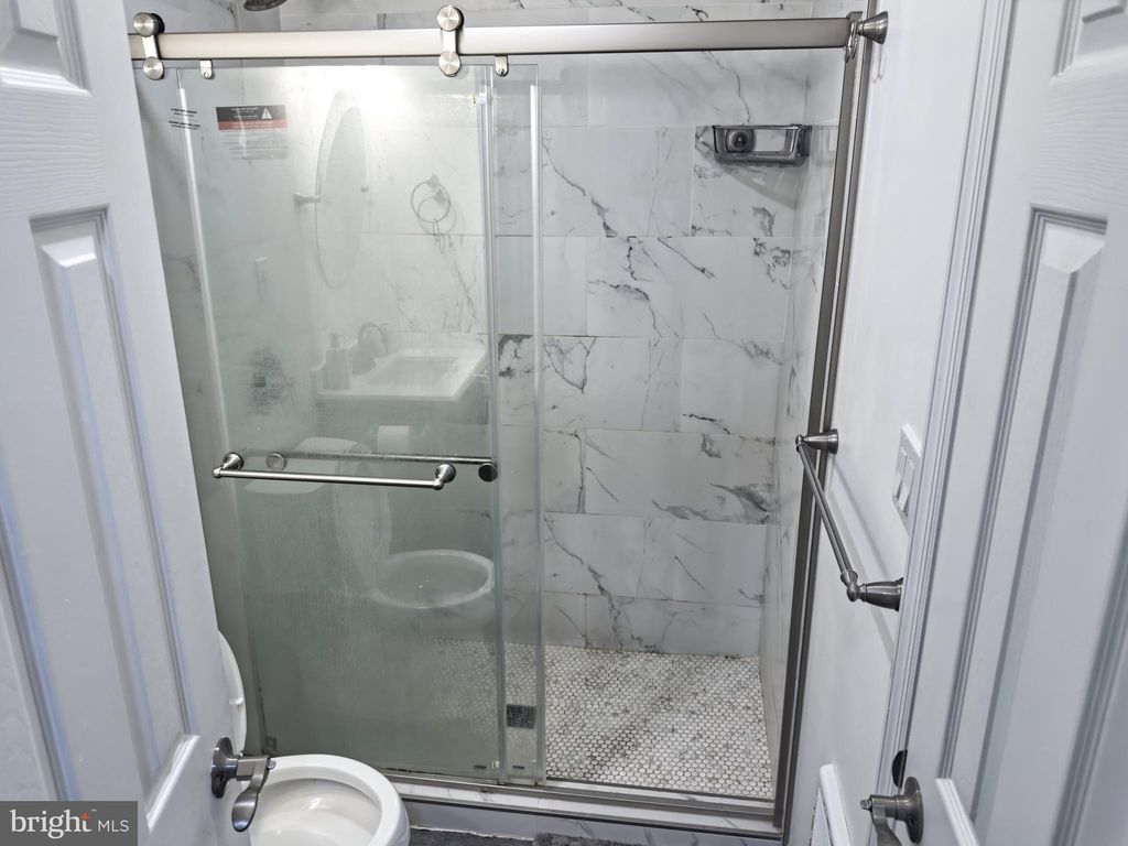 listing image 30