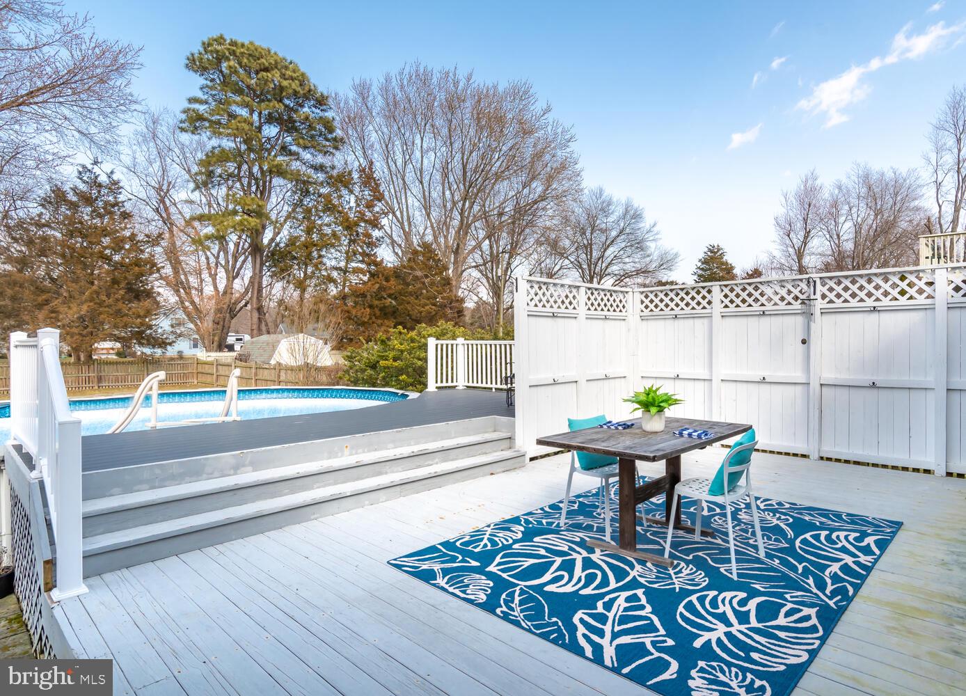 CLOVERFIELDS - Residential