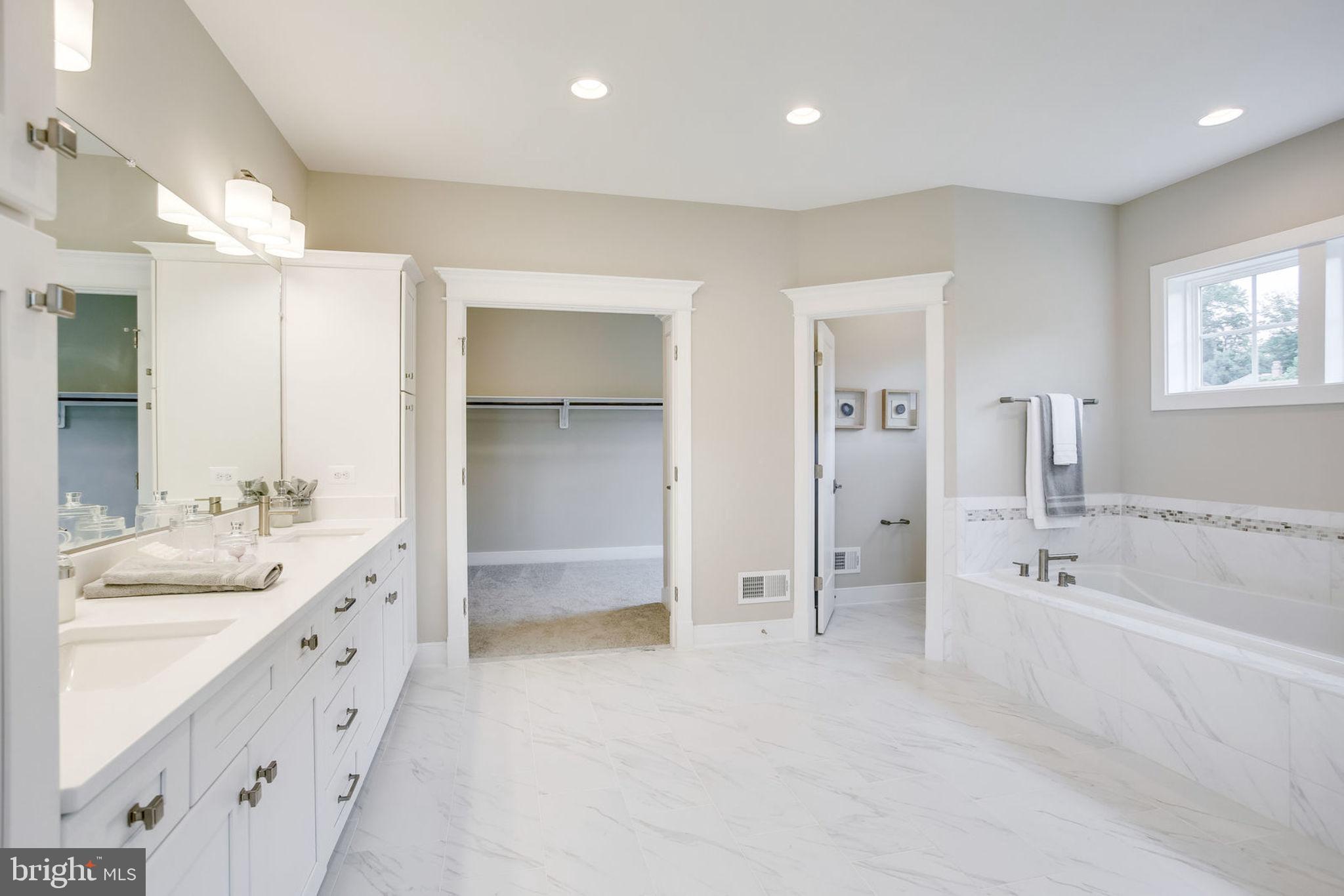 OAK VALLEY ESTATES - Residential