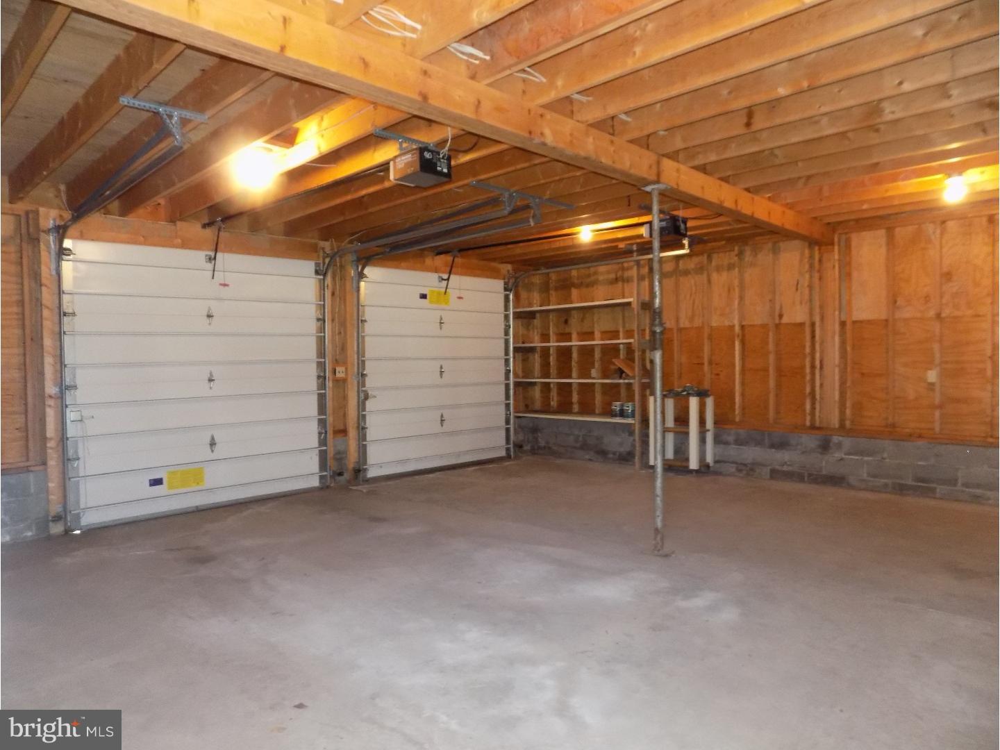 RINGTOWN - Residential