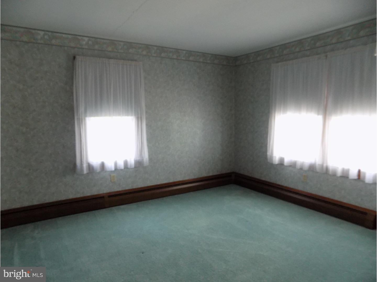 RINGTOWN - Residential