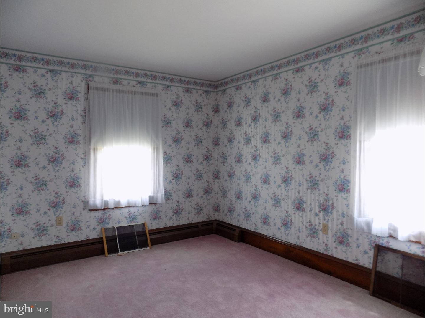 RINGTOWN - Residential