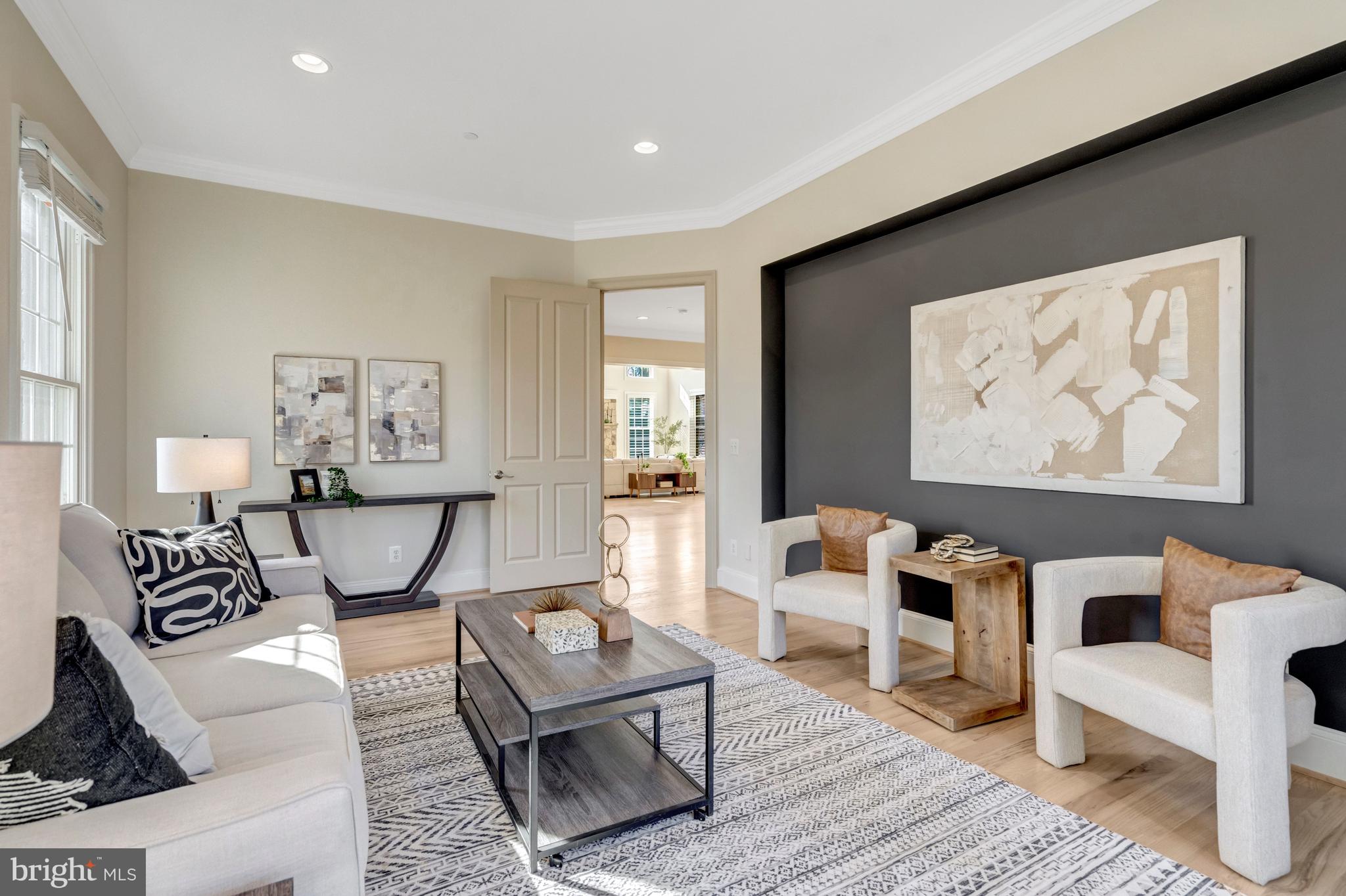 SALONA VILLAGE - Residential