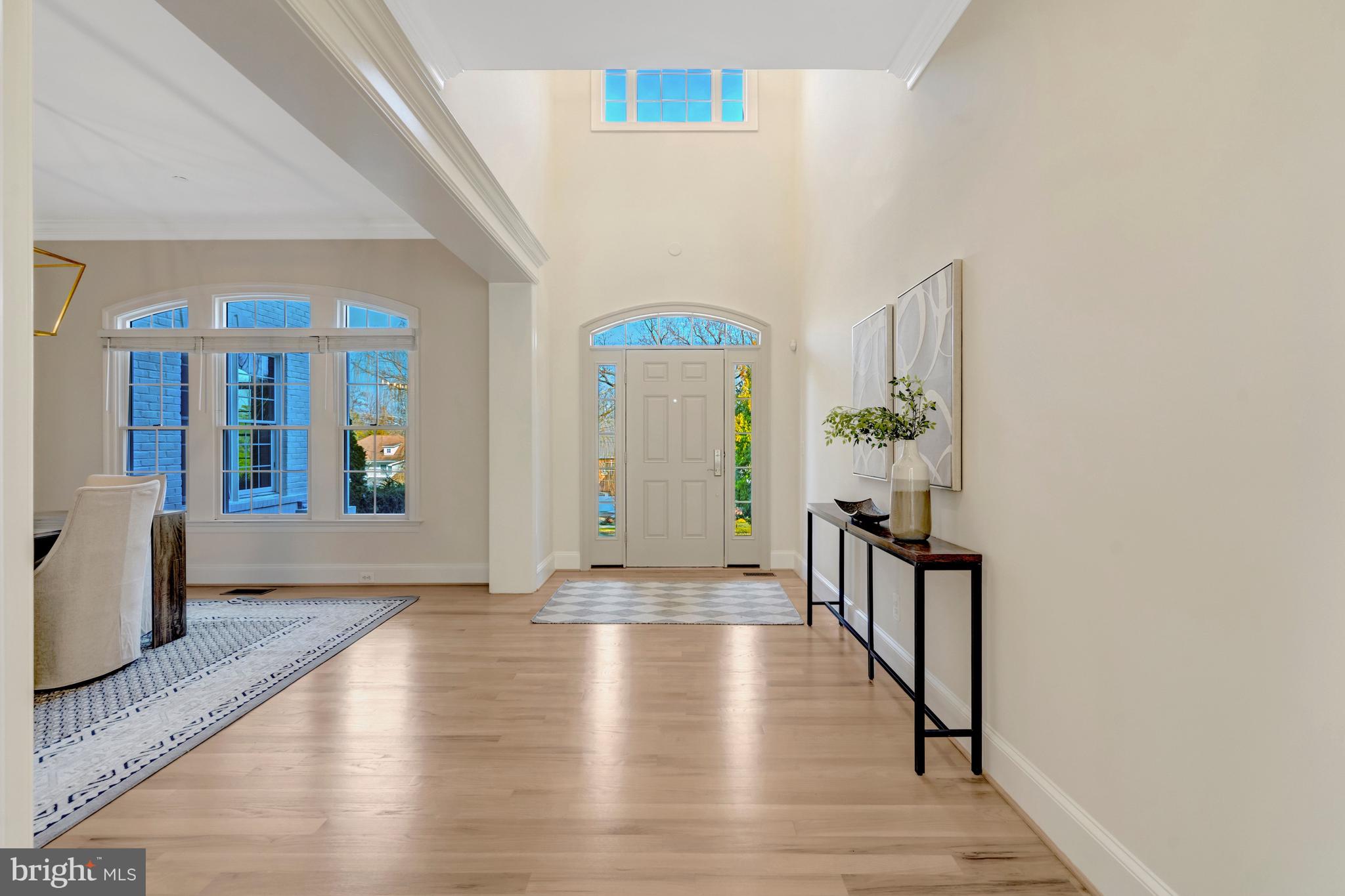 SALONA VILLAGE - Residential