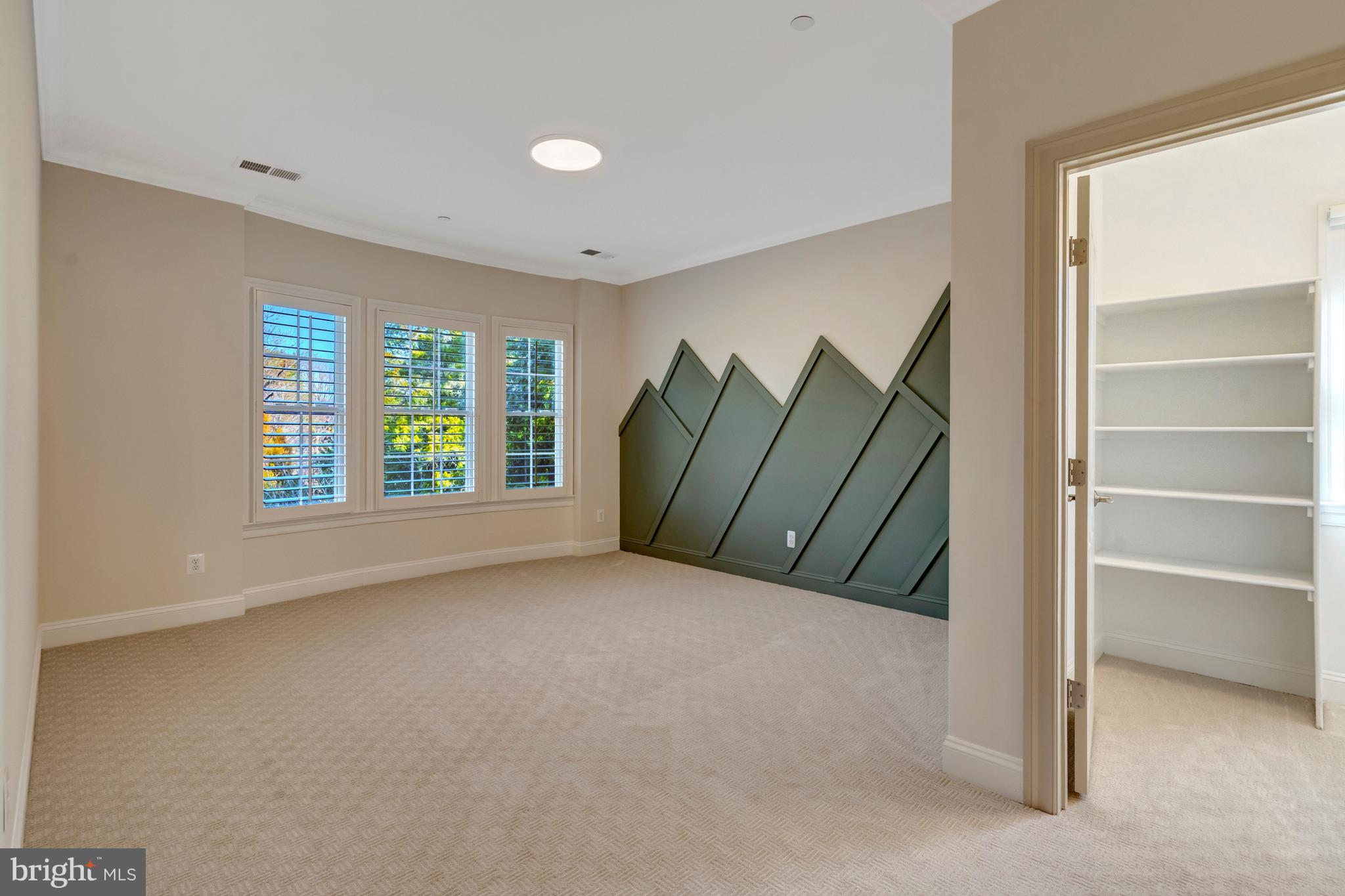 SALONA VILLAGE - Residential