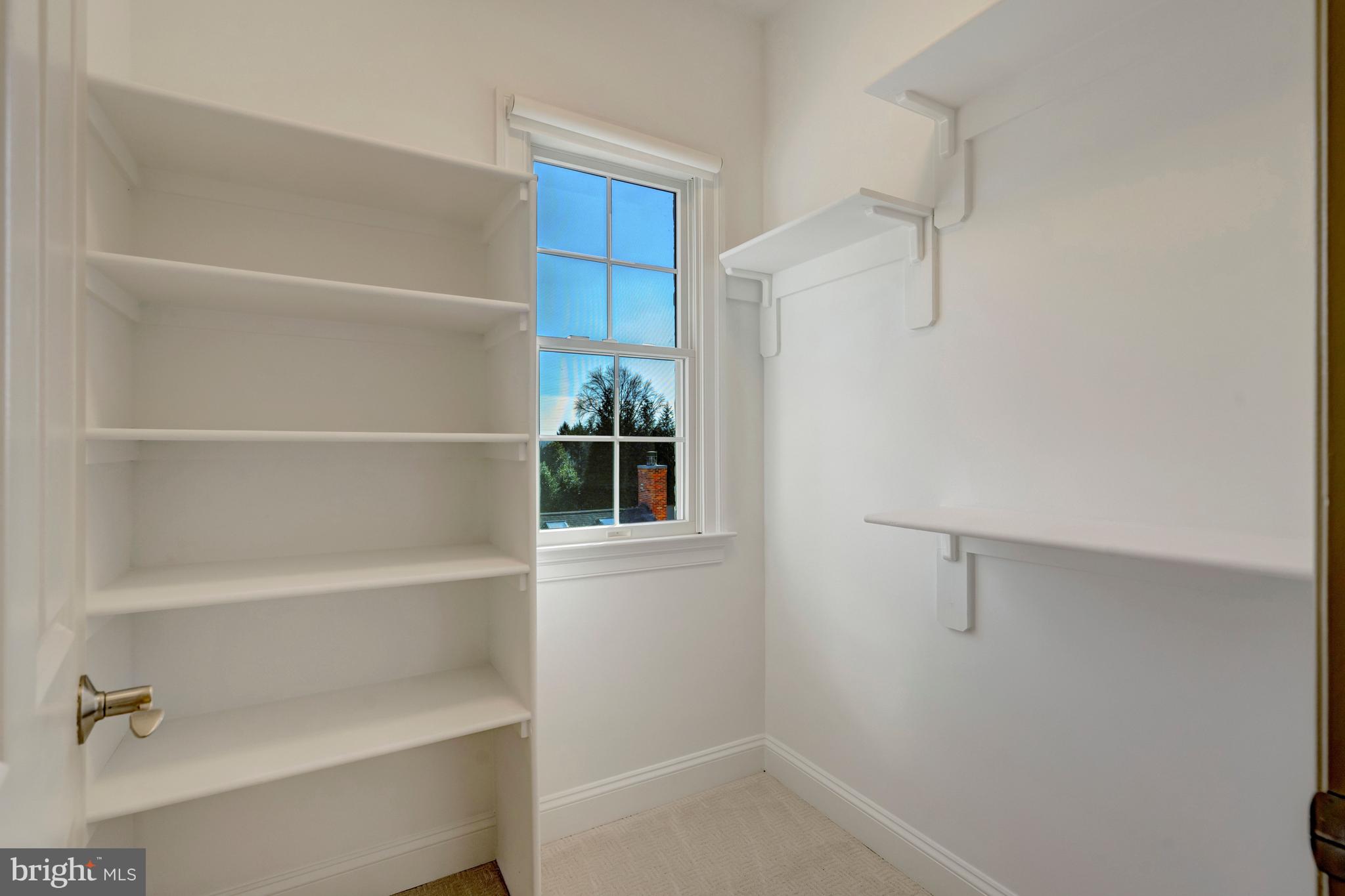 SALONA VILLAGE - Residential