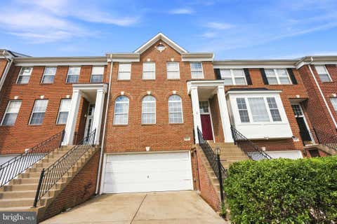 Photo of 810 Sydney Terrace NE, LEESBURG, VA 20176 (MLS # VALO2132688)