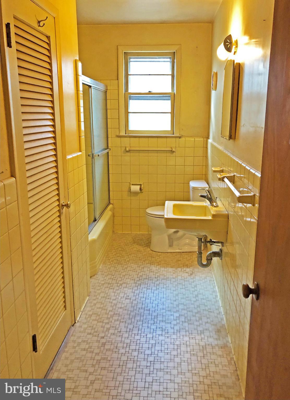 JOHN LYNN - Residential