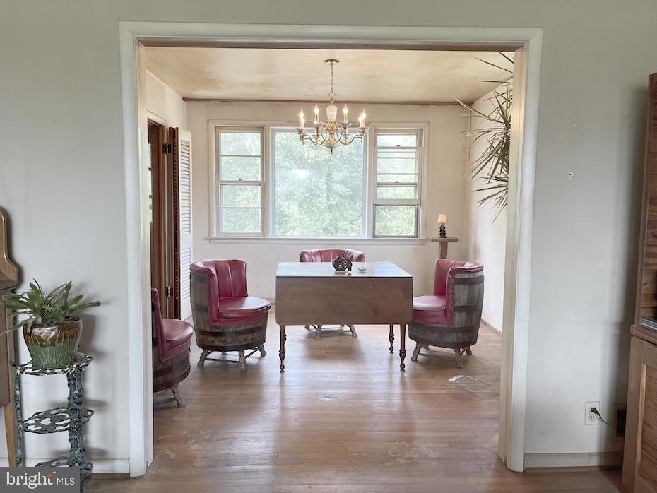 JOHN LYNN - Residential