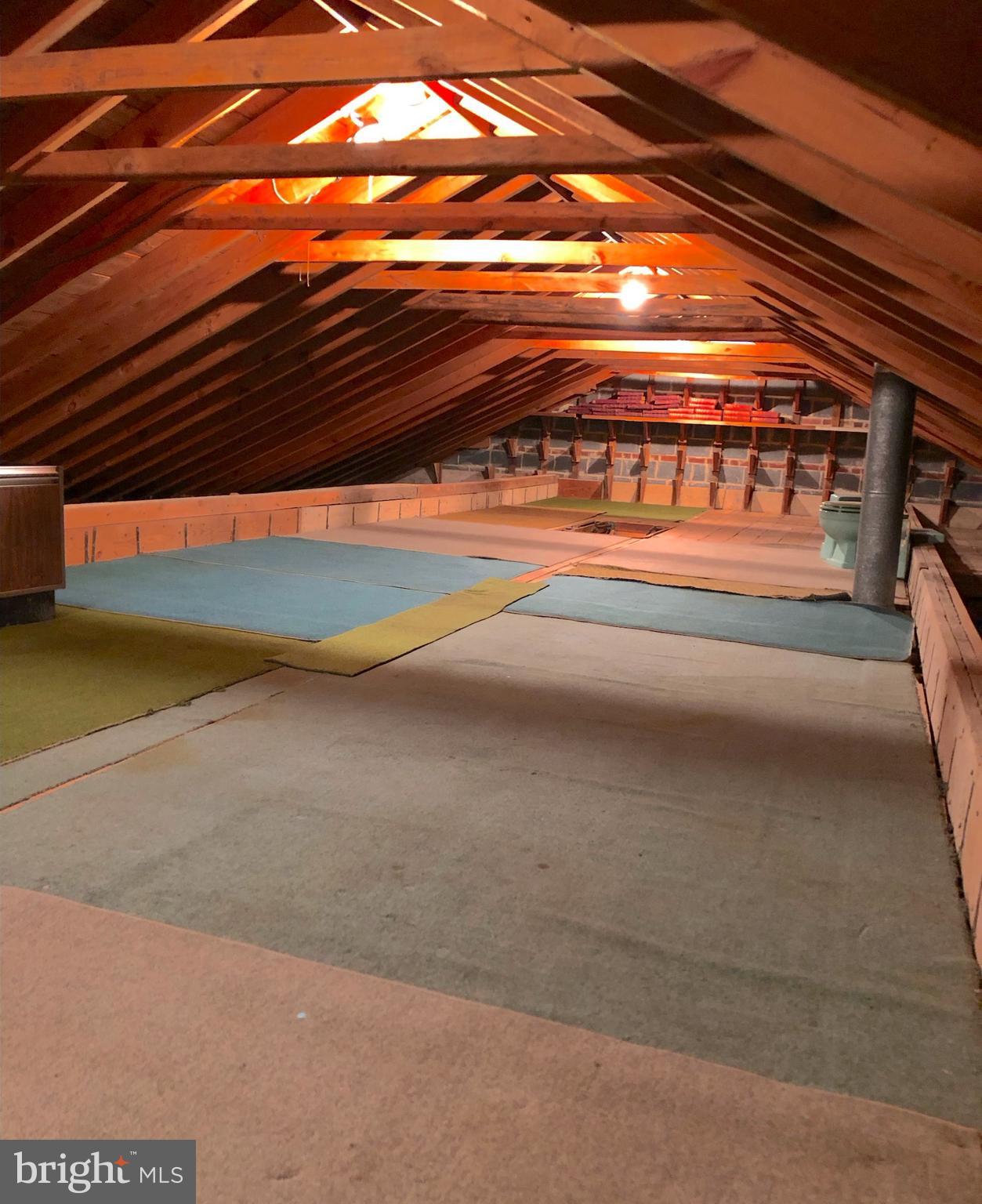 JOHN LYNN - Residential