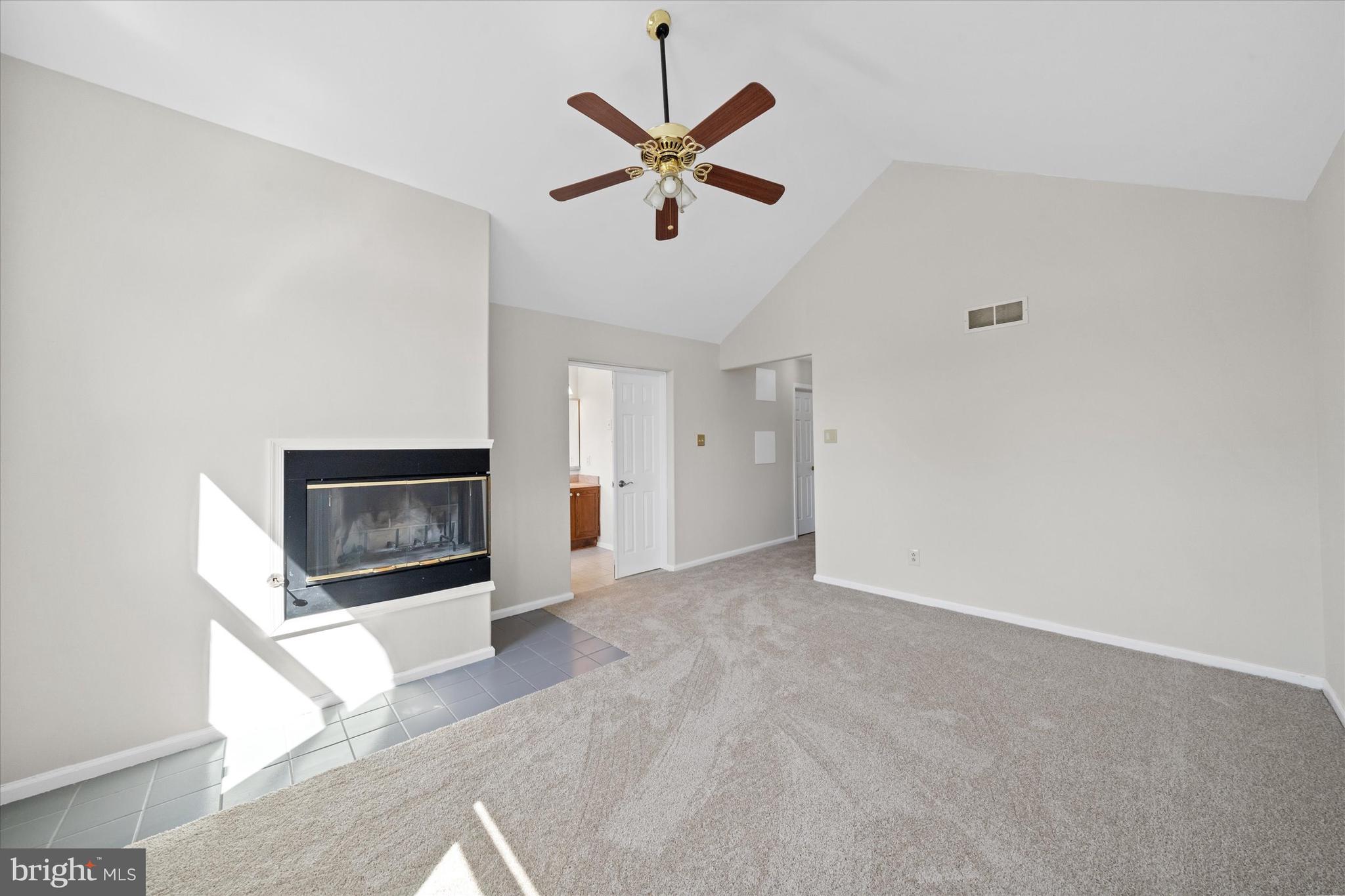 THE RIDGE - Residential