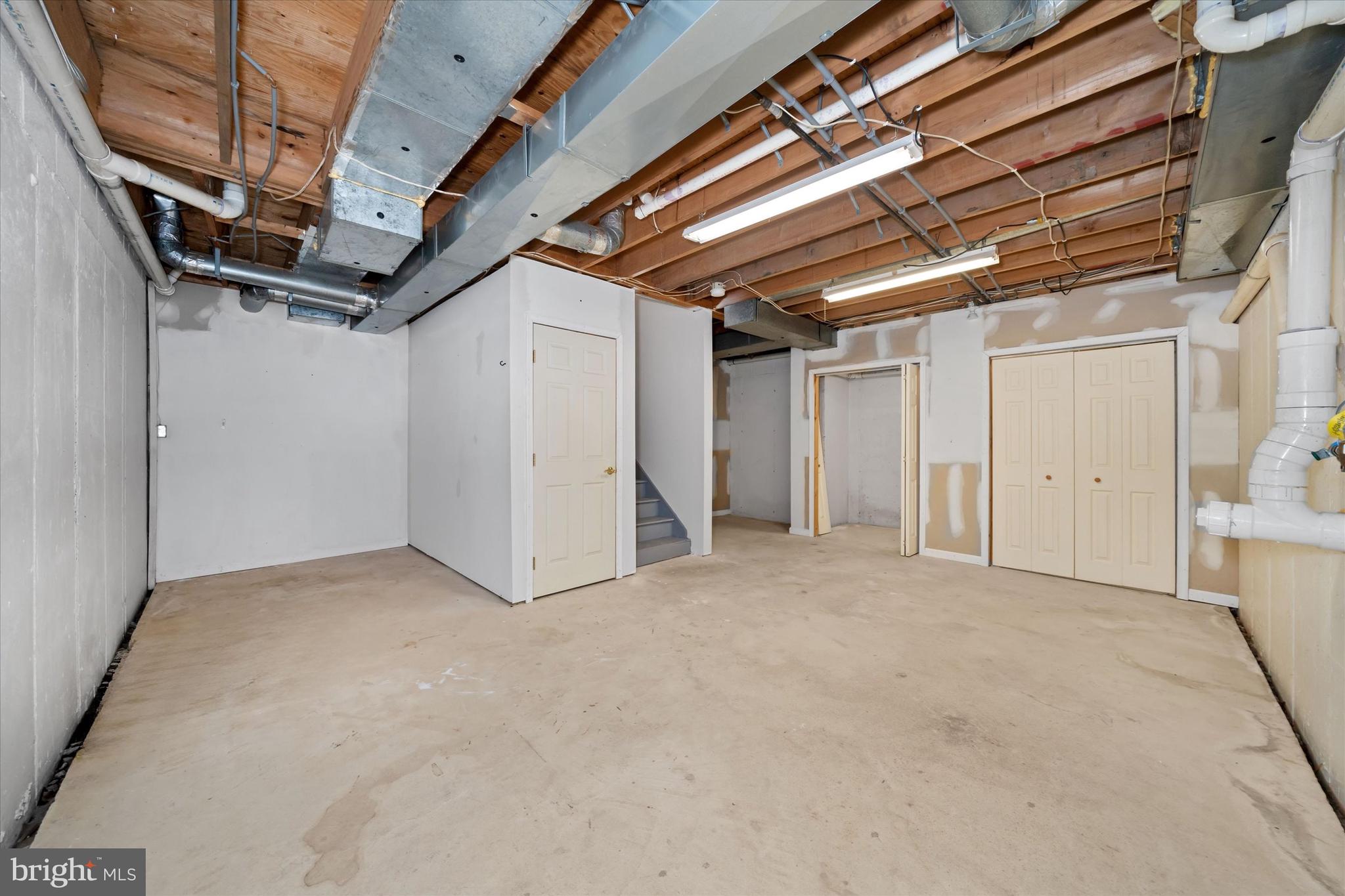 THE RIDGE - Residential