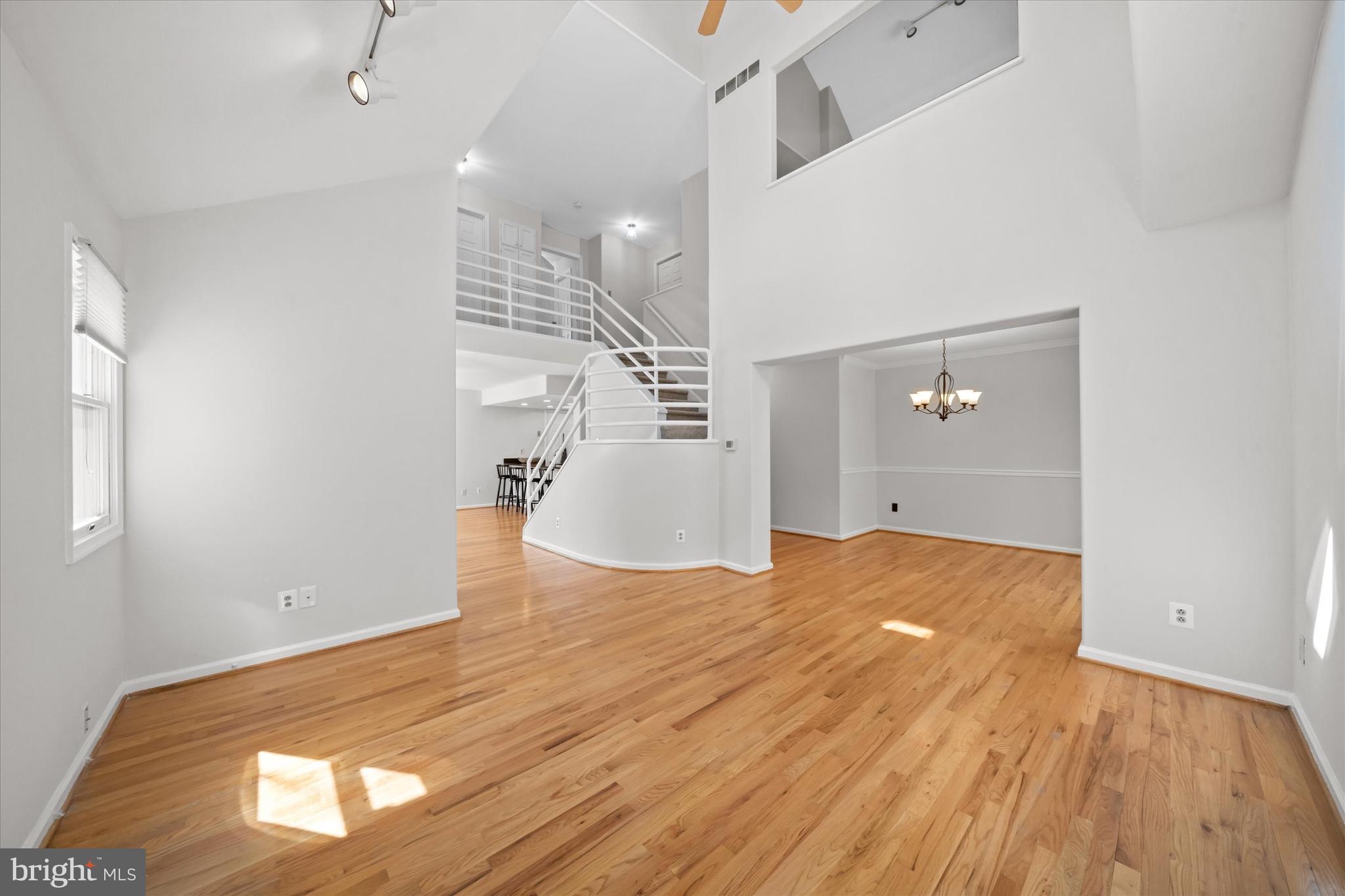 THE RIDGE - Residential