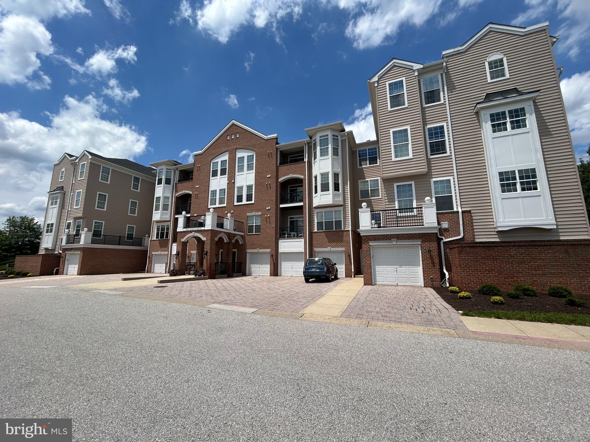 7305 MAPLECREST ROAD 206