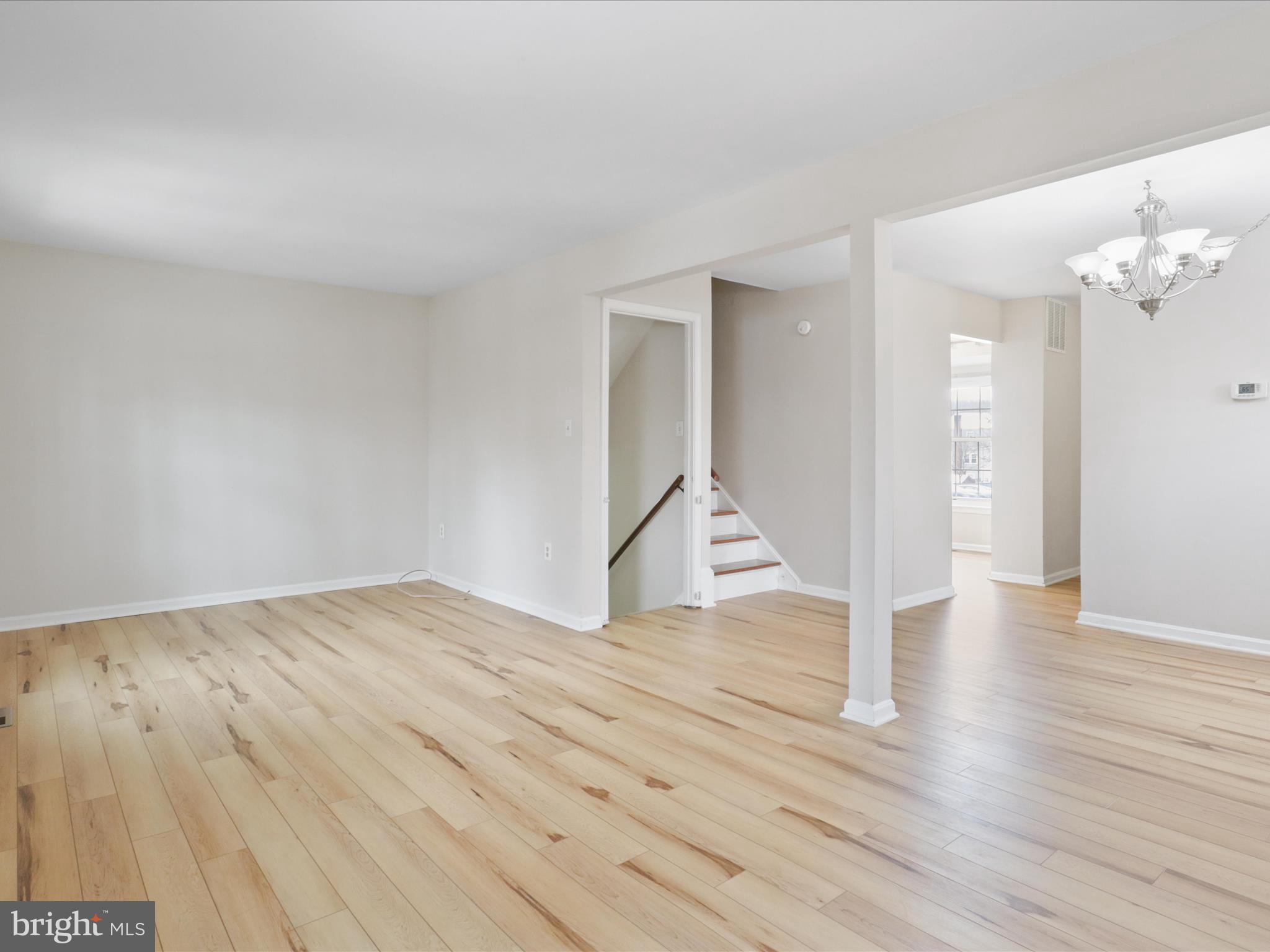 HERITAGE SQUARE - Residential Lease