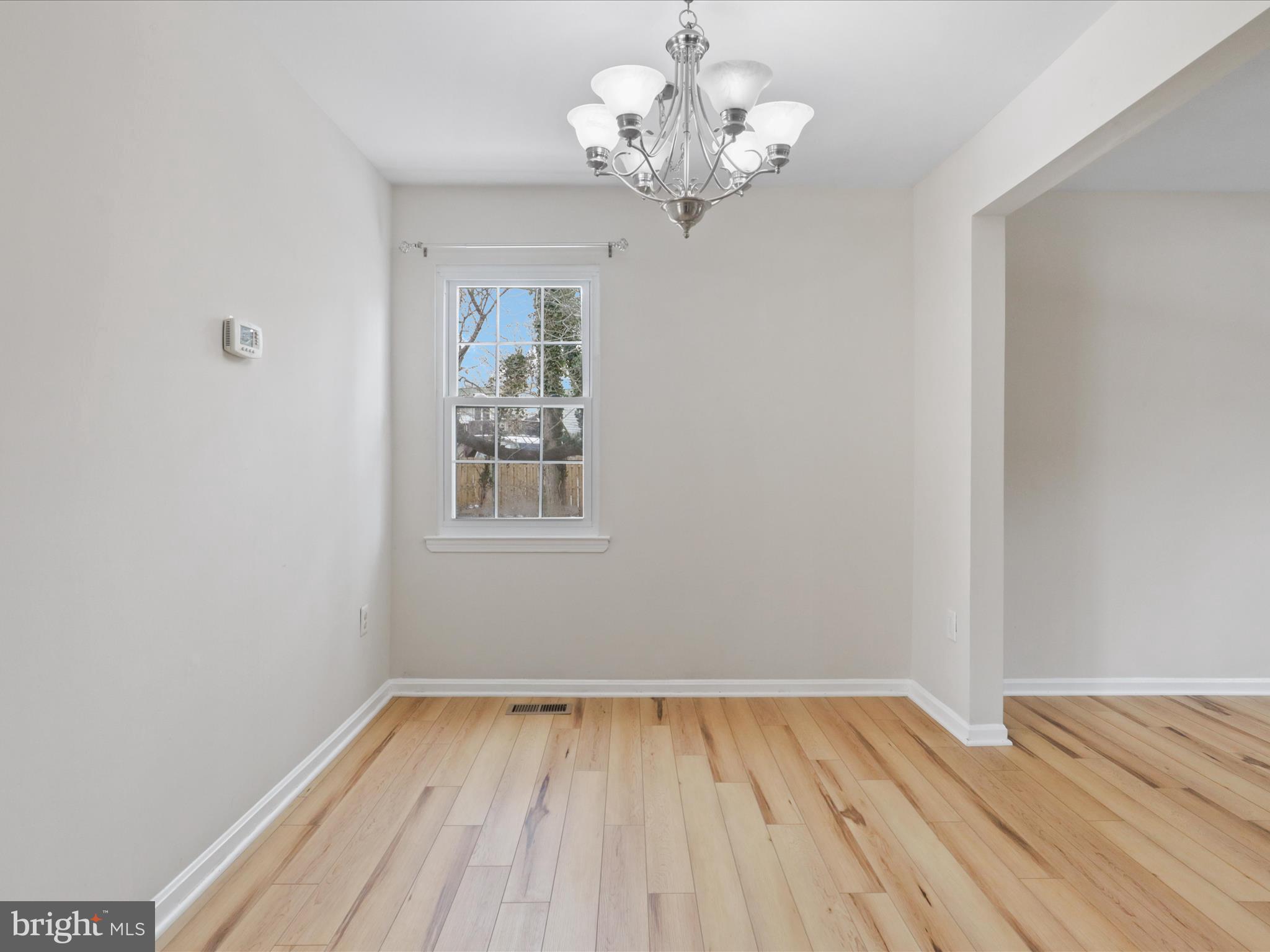 HERITAGE SQUARE - Residential Lease