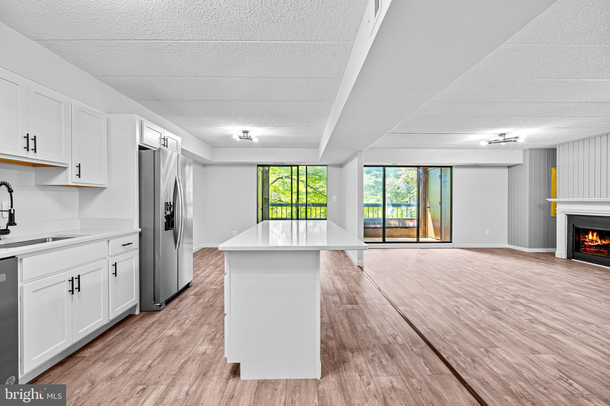 DEERING WOODS - Residential