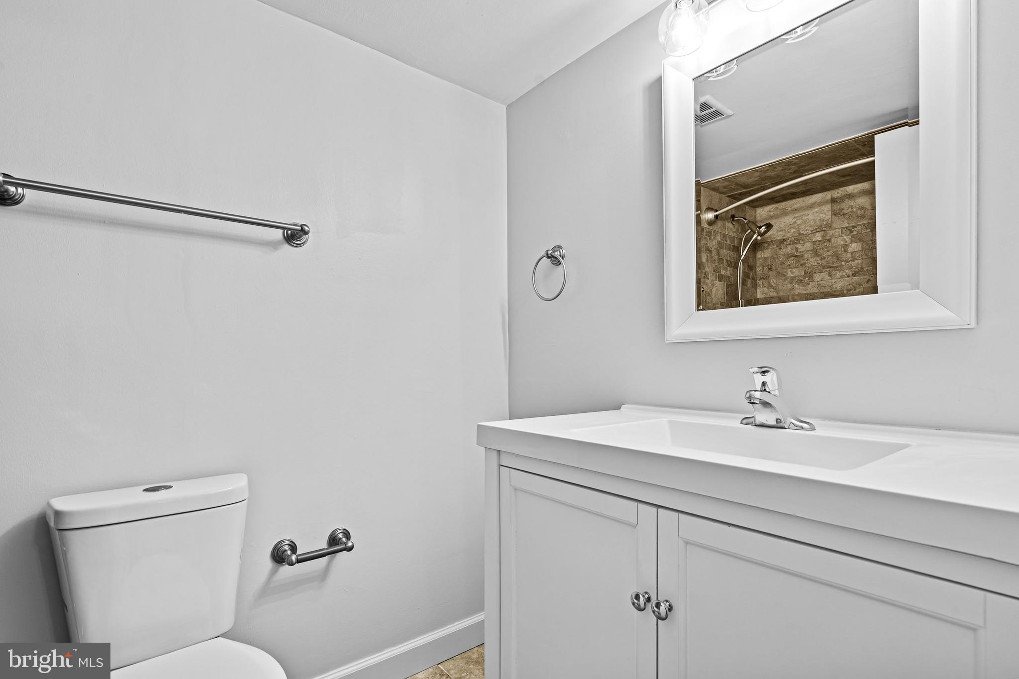 DEERING WOODS - Residential