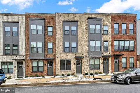 815 Lennox Street, Baltimore, MD MLS: MDBA2215346
