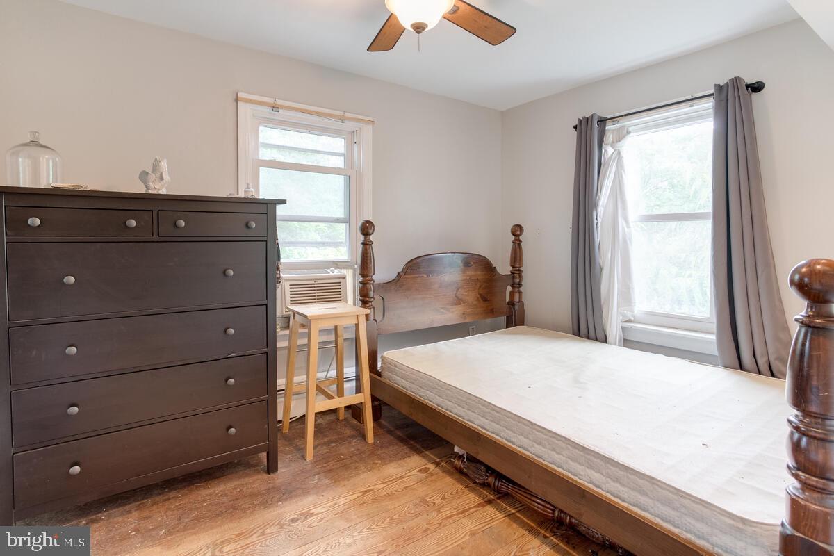 MONROVIA - Residential