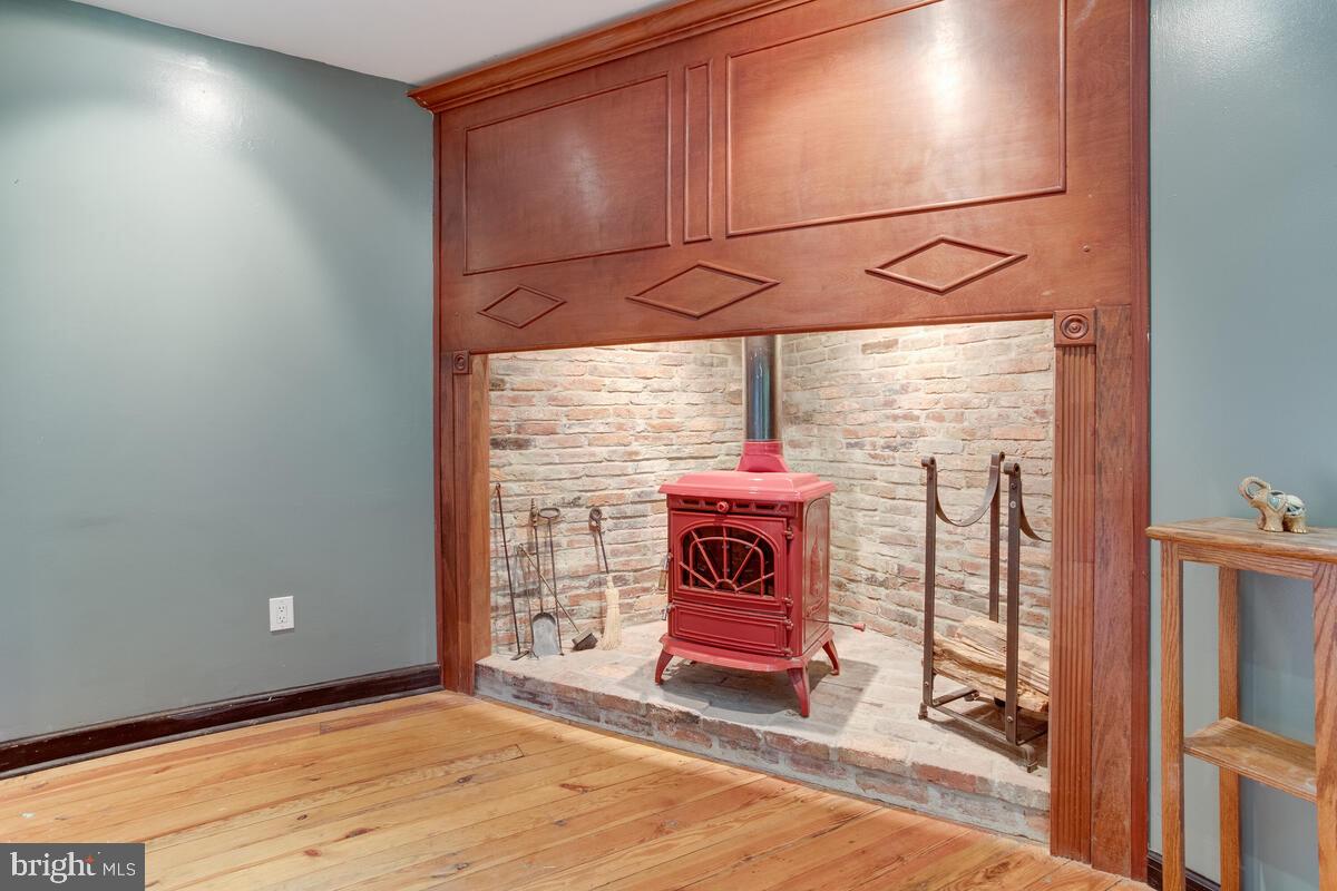 MONROVIA - Residential