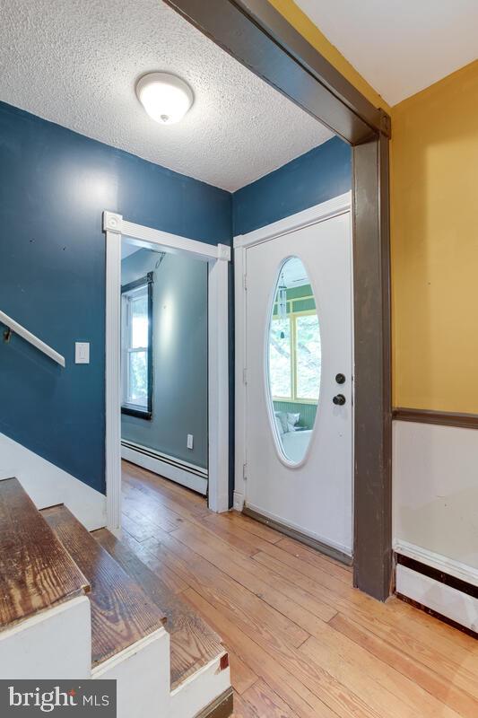 MONROVIA - Residential