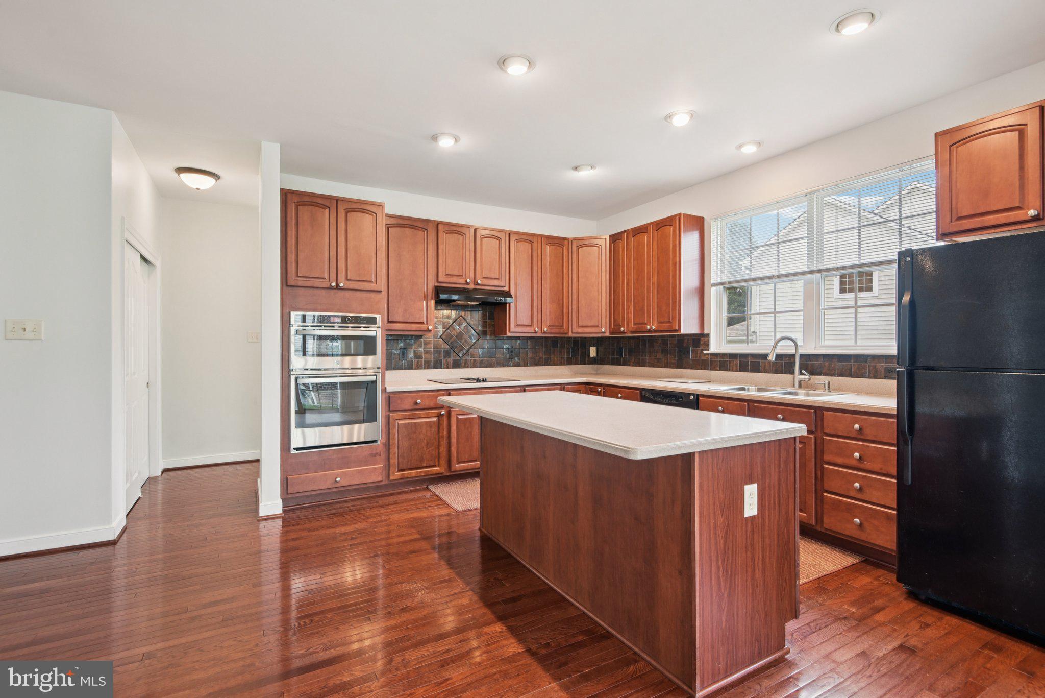 5674 CABINWOOD CT COURT