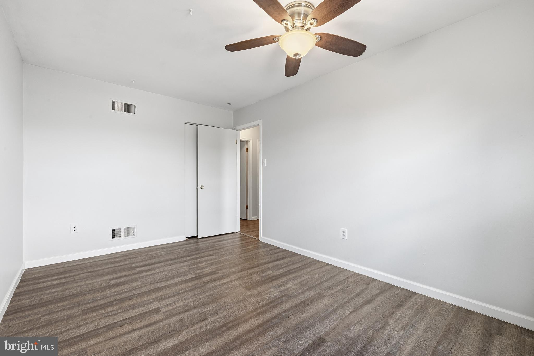 MT AIRY VILLAGE - Residential
