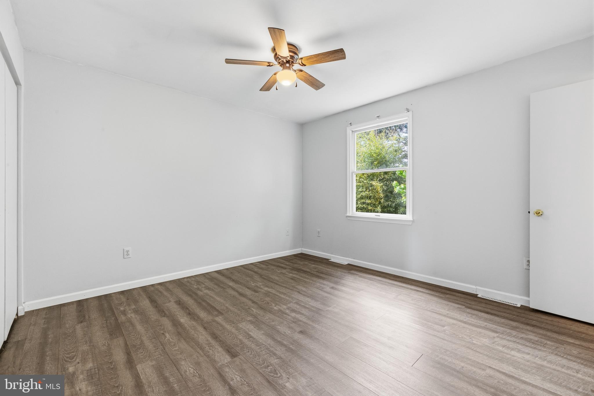 MT AIRY VILLAGE - Residential
