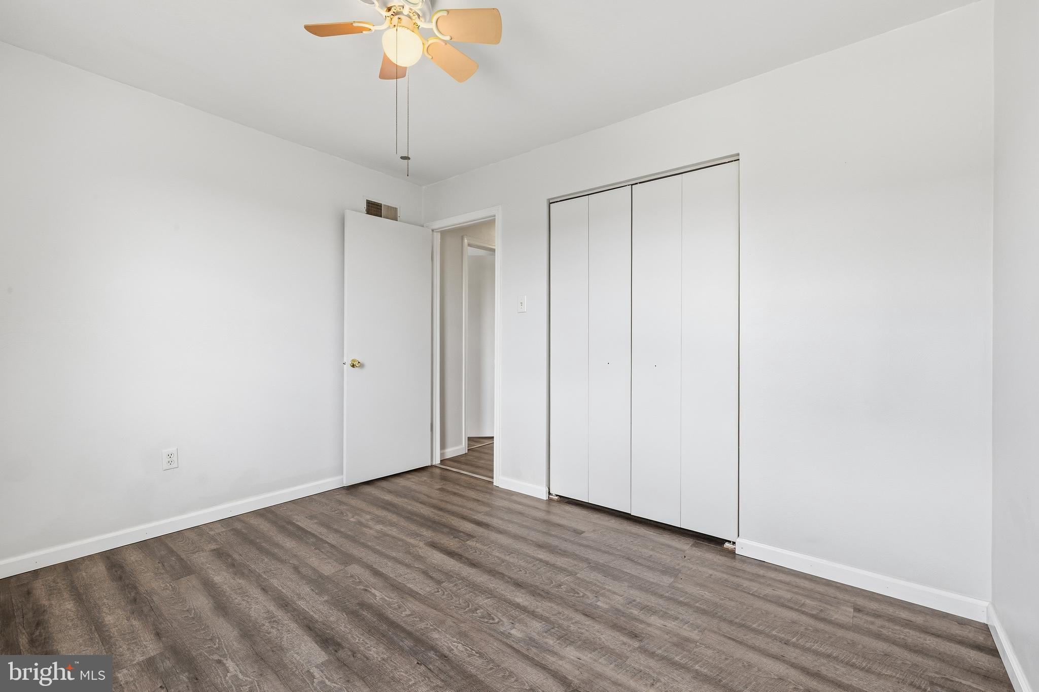 MT AIRY VILLAGE - Residential