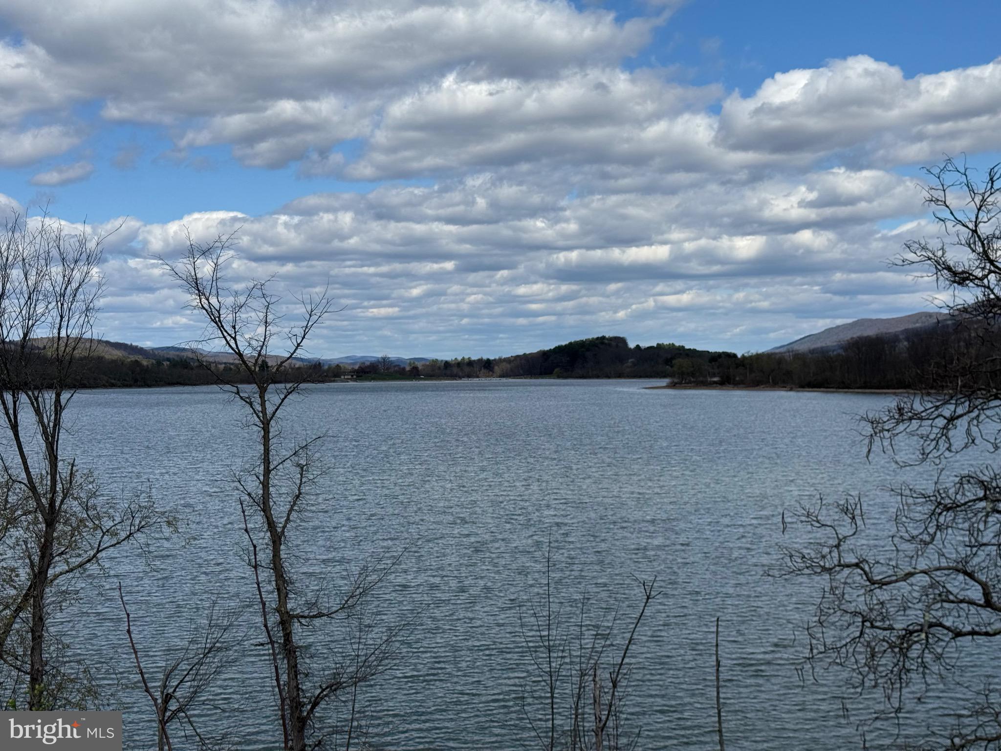 HOWARD - Residential