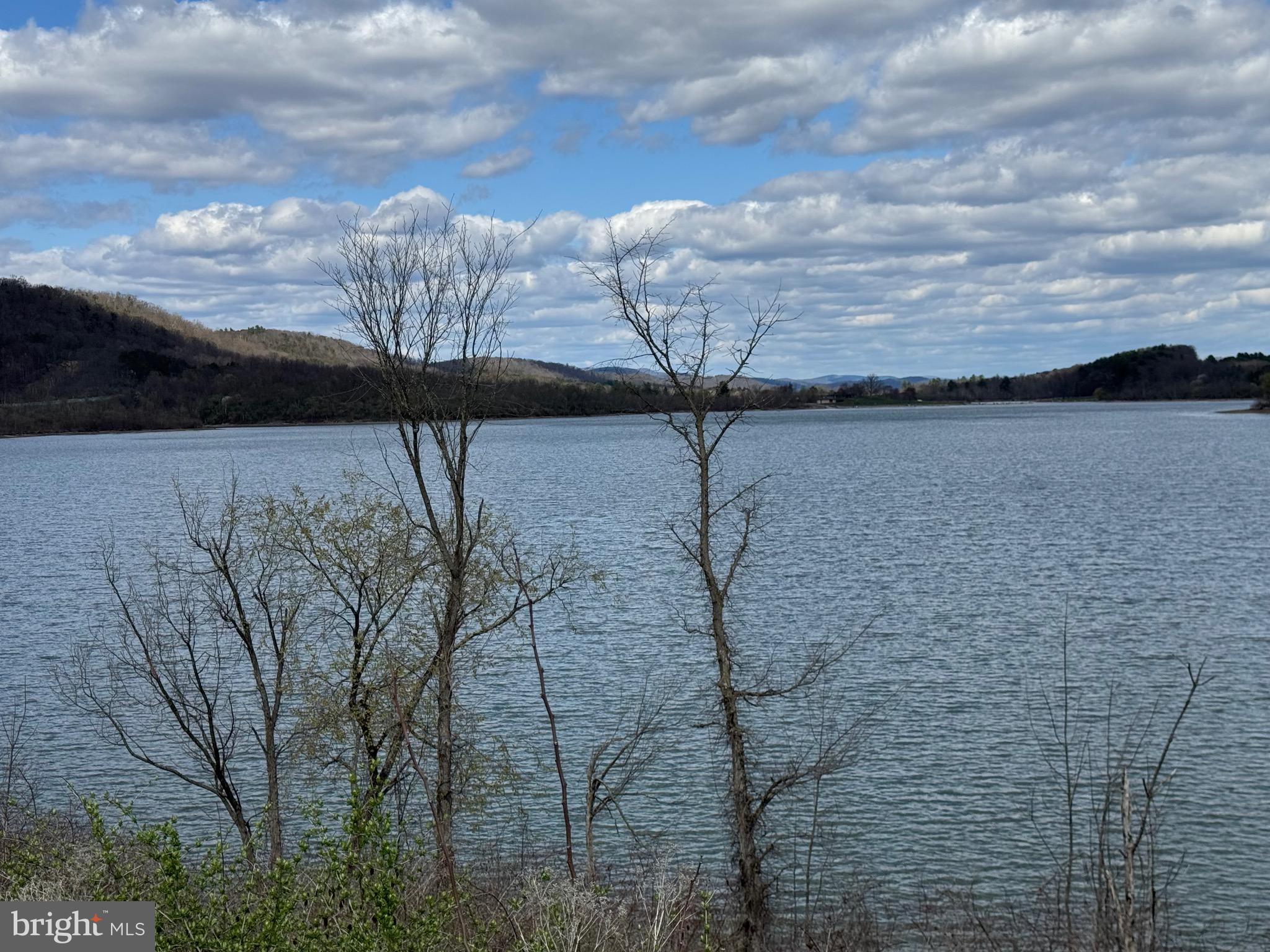 HOWARD - Residential