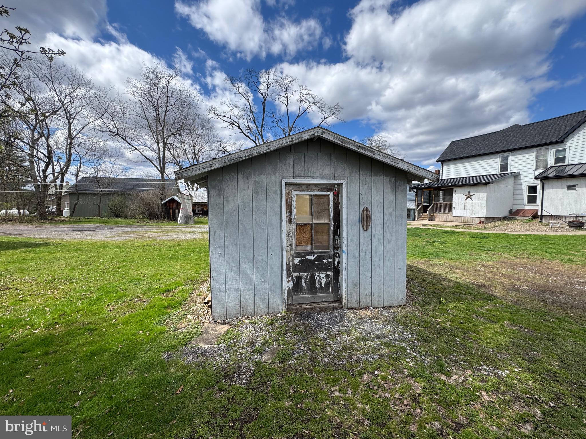 HOWARD - Residential