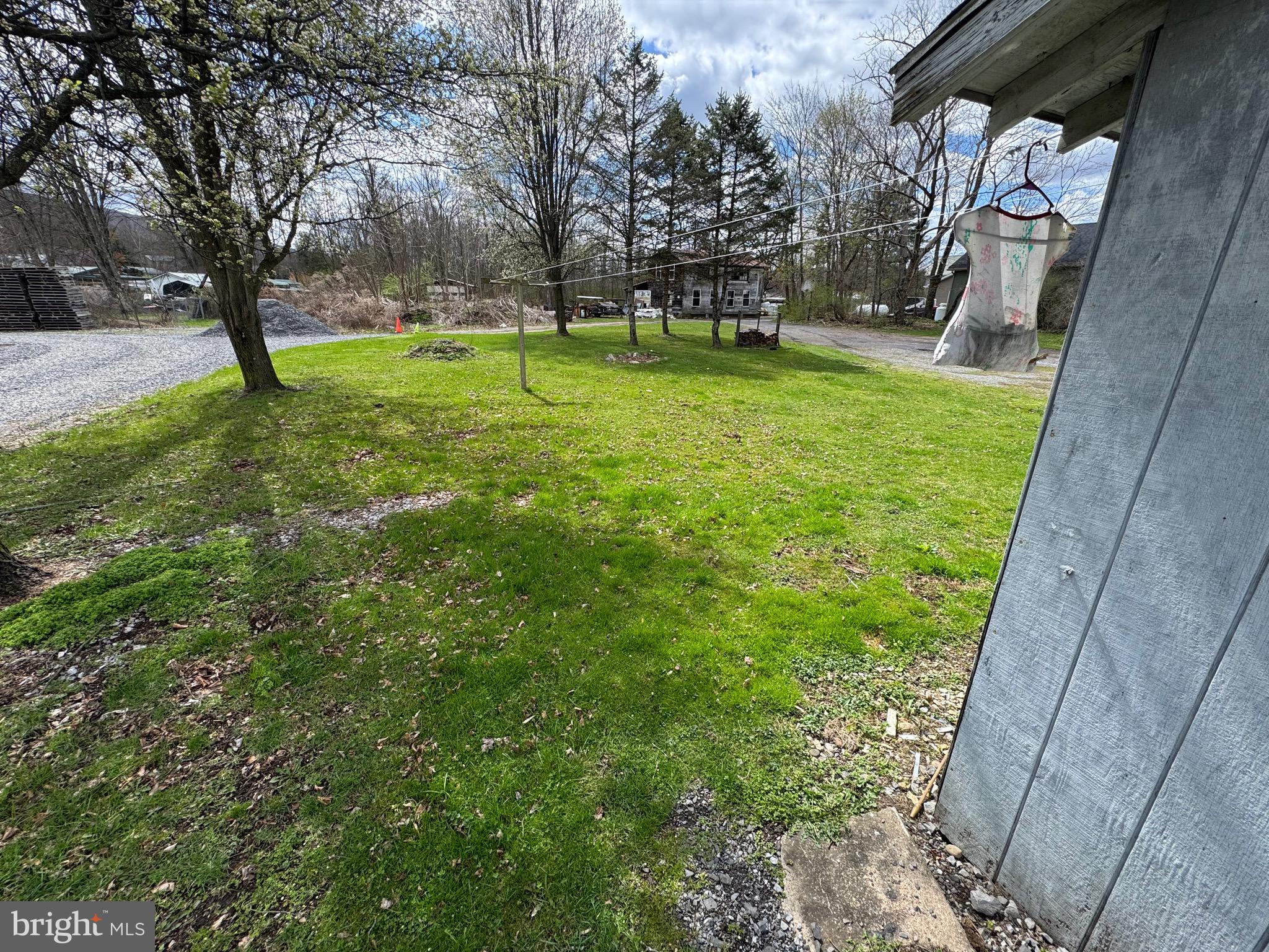 HOWARD - Residential