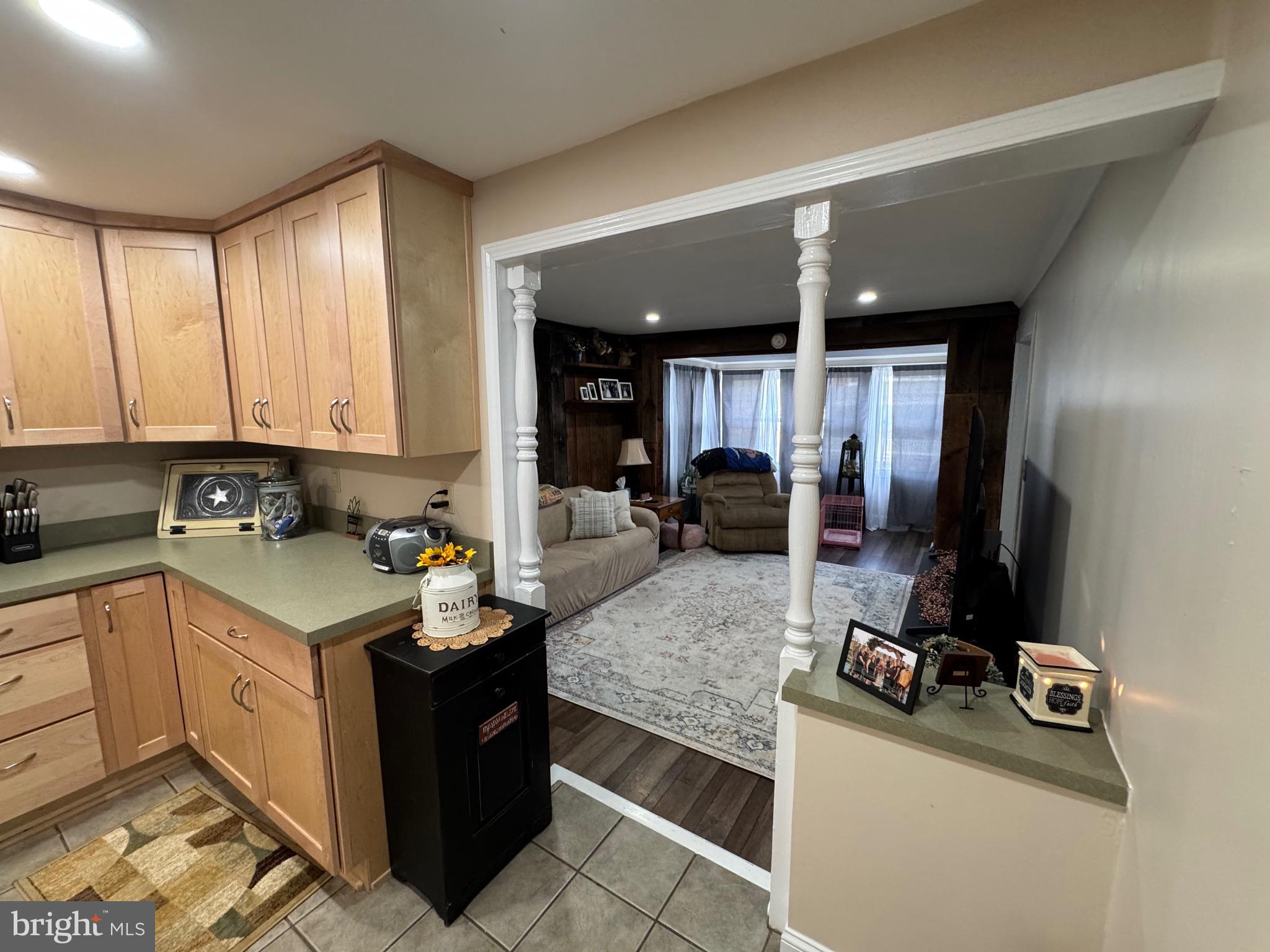 HOWARD - Residential