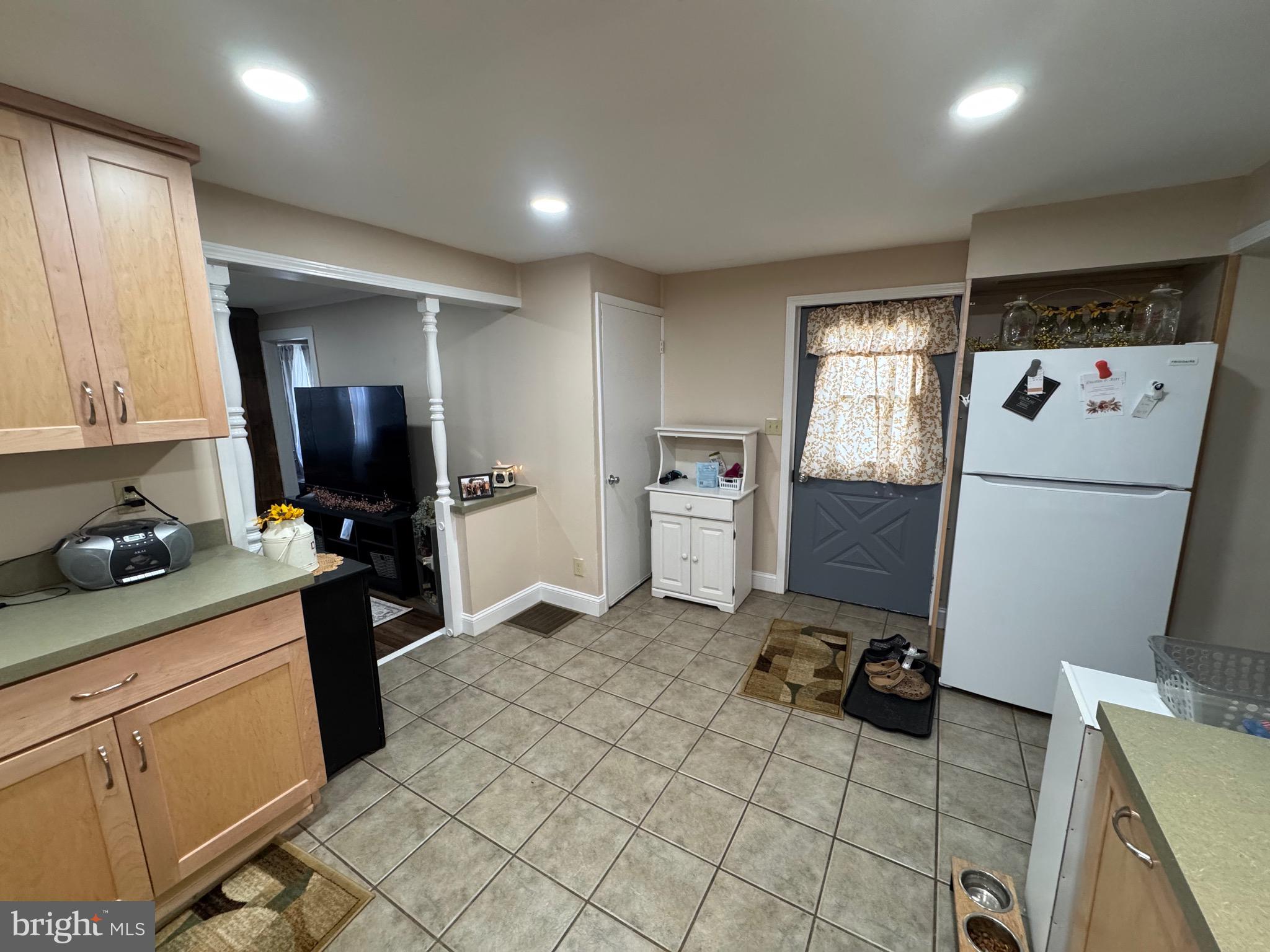 HOWARD - Residential