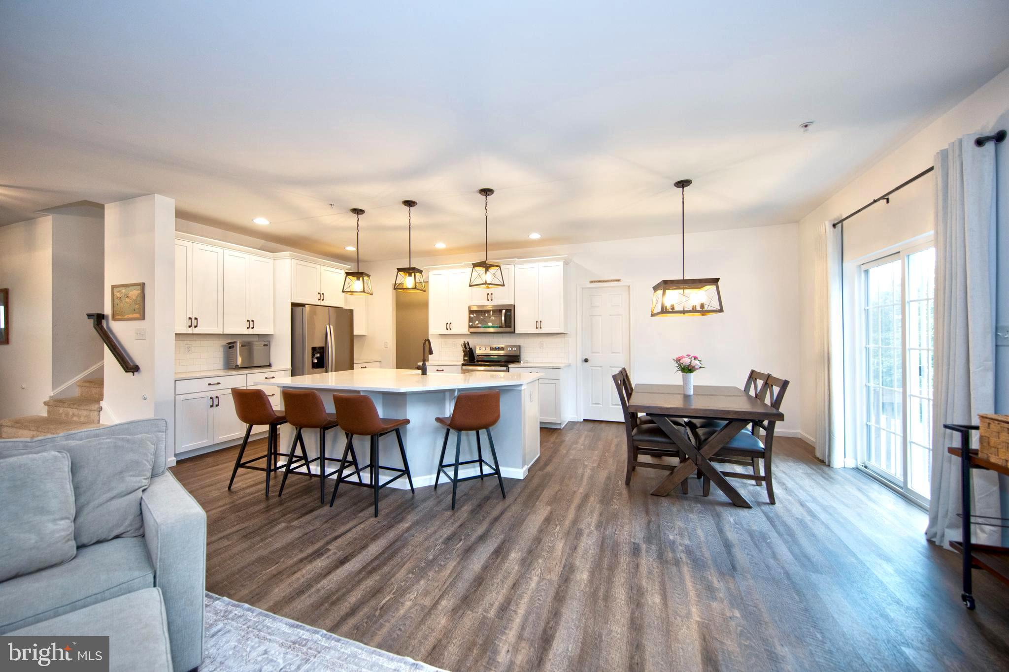 COOL SPRINGS AT CHARLESTOWN - Residential