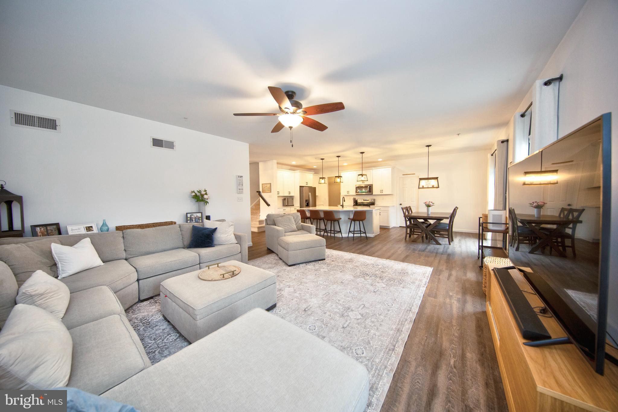 COOL SPRINGS AT CHARLESTOWN - Residential