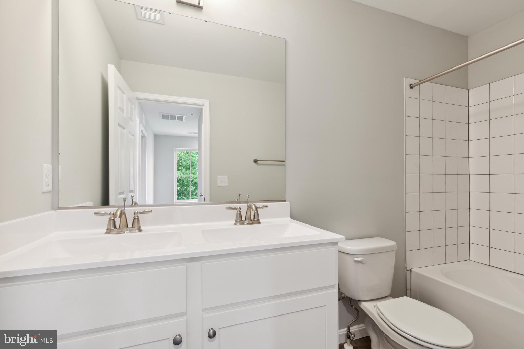 CAMBRIDGE - Residential