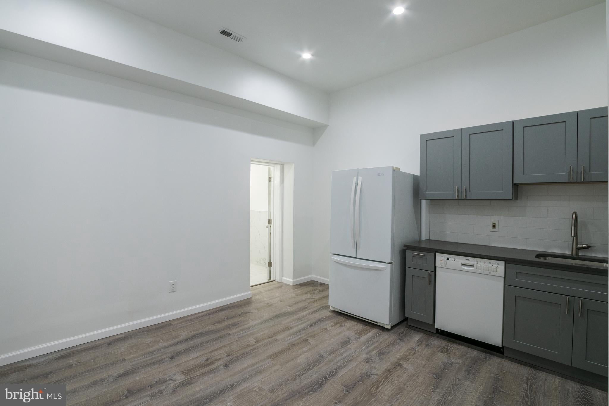 1726 PINE STREET UNIT 1F