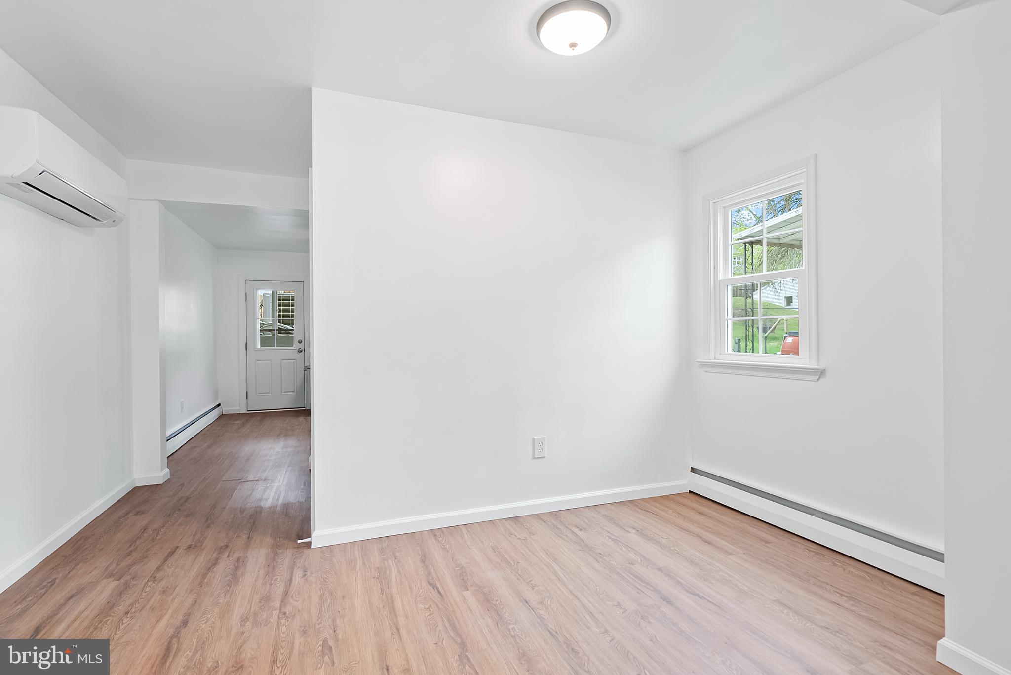 DOWNINGTOWN COMMON - Residential