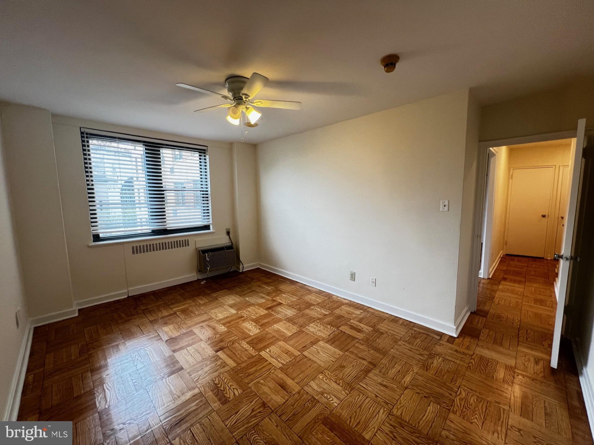 FAIRMOUNT - Residential Lease