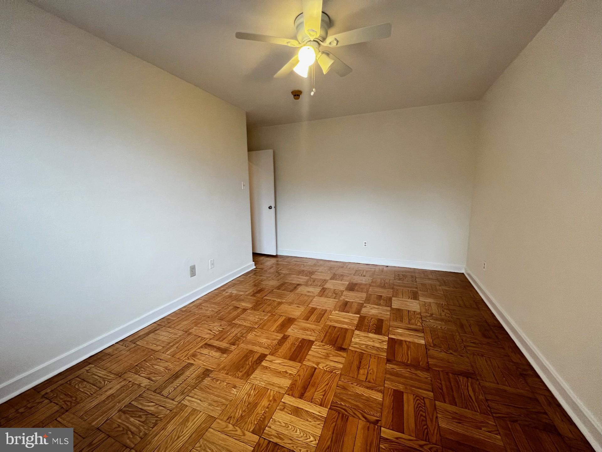 FAIRMOUNT - Residential Lease