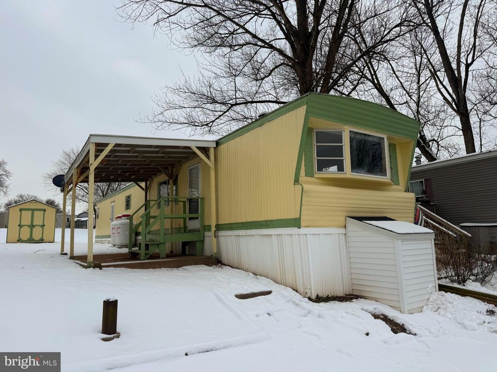 Photo of 36 My Way Drive, PALMYRA, PA 17078 (MLS # PALN2024430)