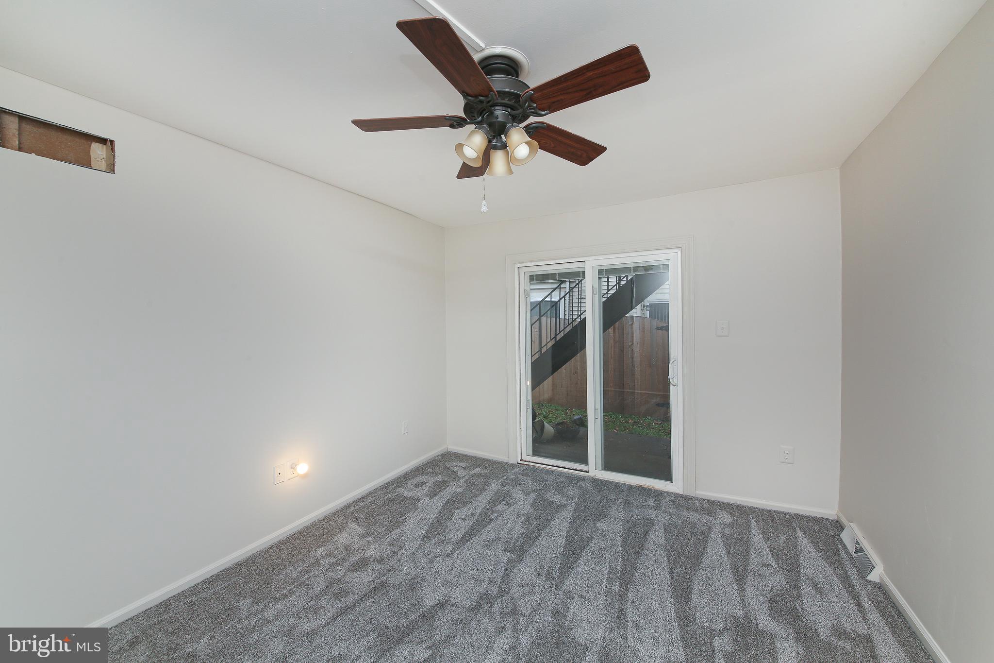 THE PINES - Residential