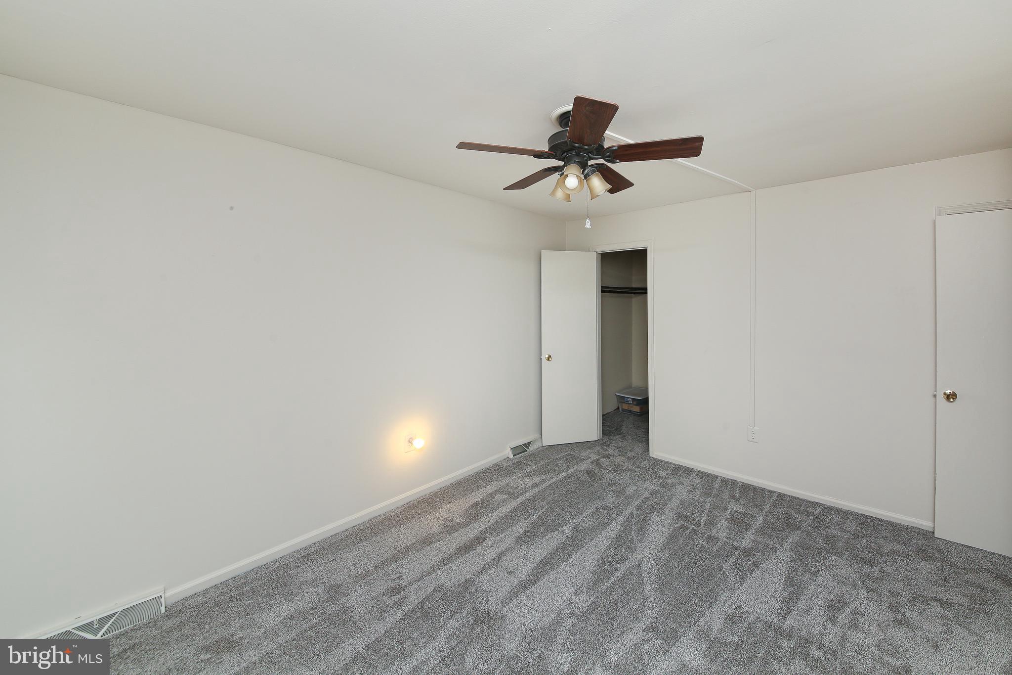 THE PINES - Residential