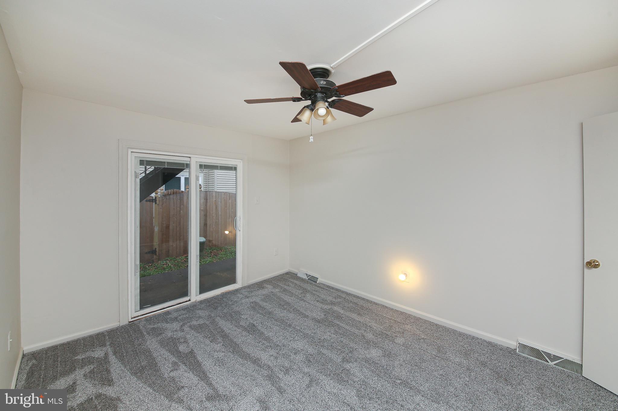 THE PINES - Residential