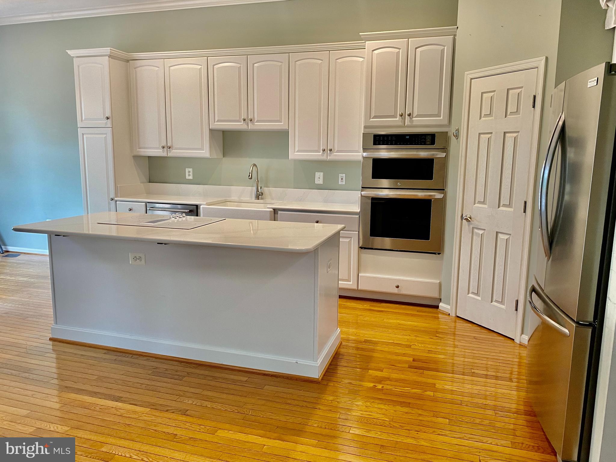 ST ANDREWS CONDOMINIUMS AT BAY HILLS - Residential Lease