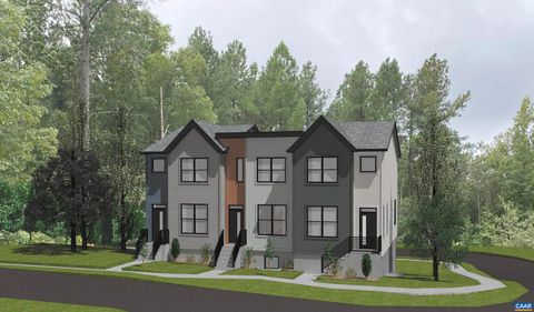 Townhouse For Sale - 3 Flint Dr<br/> CHARLOTTESVILLE, VA 22903